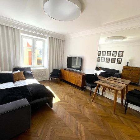 Warsaw Miodowa Apartments - Old Town - Stare Miasto ภายนอก รูปภาพ