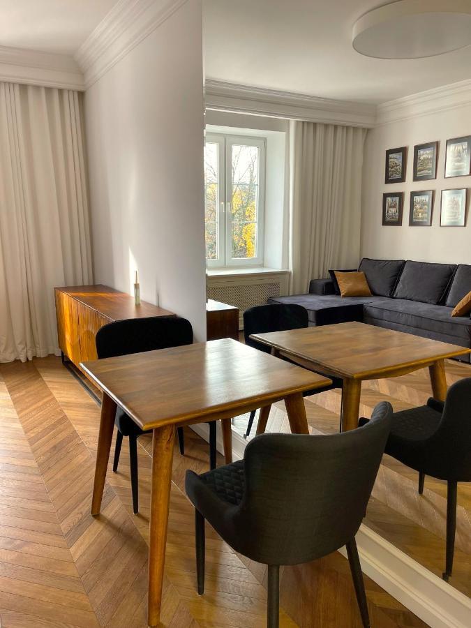 Warsaw Miodowa Apartments - Old Town - Stare Miasto ภายนอก รูปภาพ