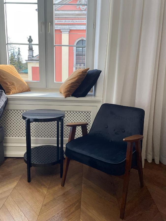 Warsaw Miodowa Apartments - Old Town - Stare Miasto ภายนอก รูปภาพ